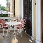 Apartamento Liberty Venezia - Dimora Storica Vicino Venezia - Jacuzzi, Gardens, Parking *