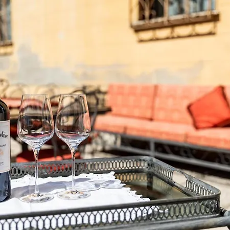 Liberty Venezia -jacuzzi, Gardens, Parking - Dimora Storica A 20km Da Venezia 아파트 *