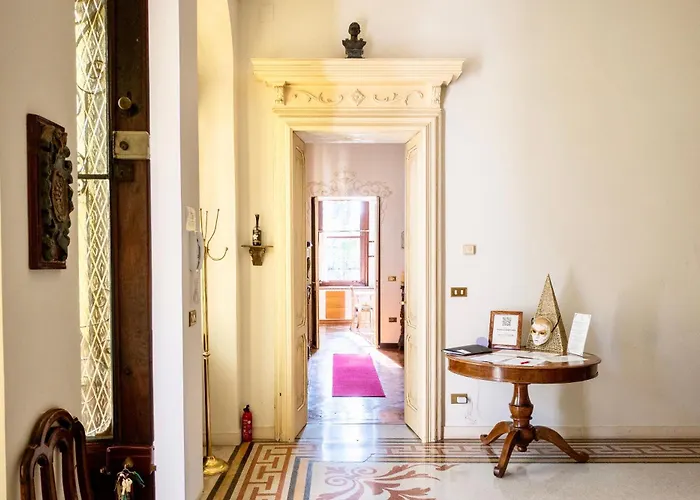 Liberty Venezia -jacuzzi, Gardens, Parking - Dimora Storica A 20km Da Venezia * Mira